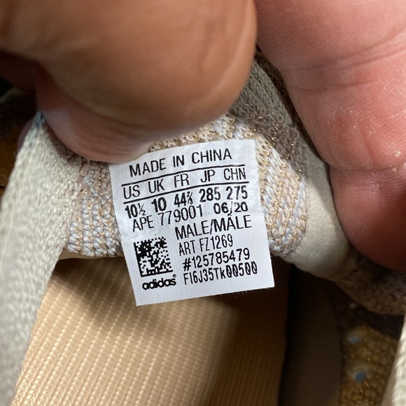 Yeezy 380 pepper - Picture 7 of 9